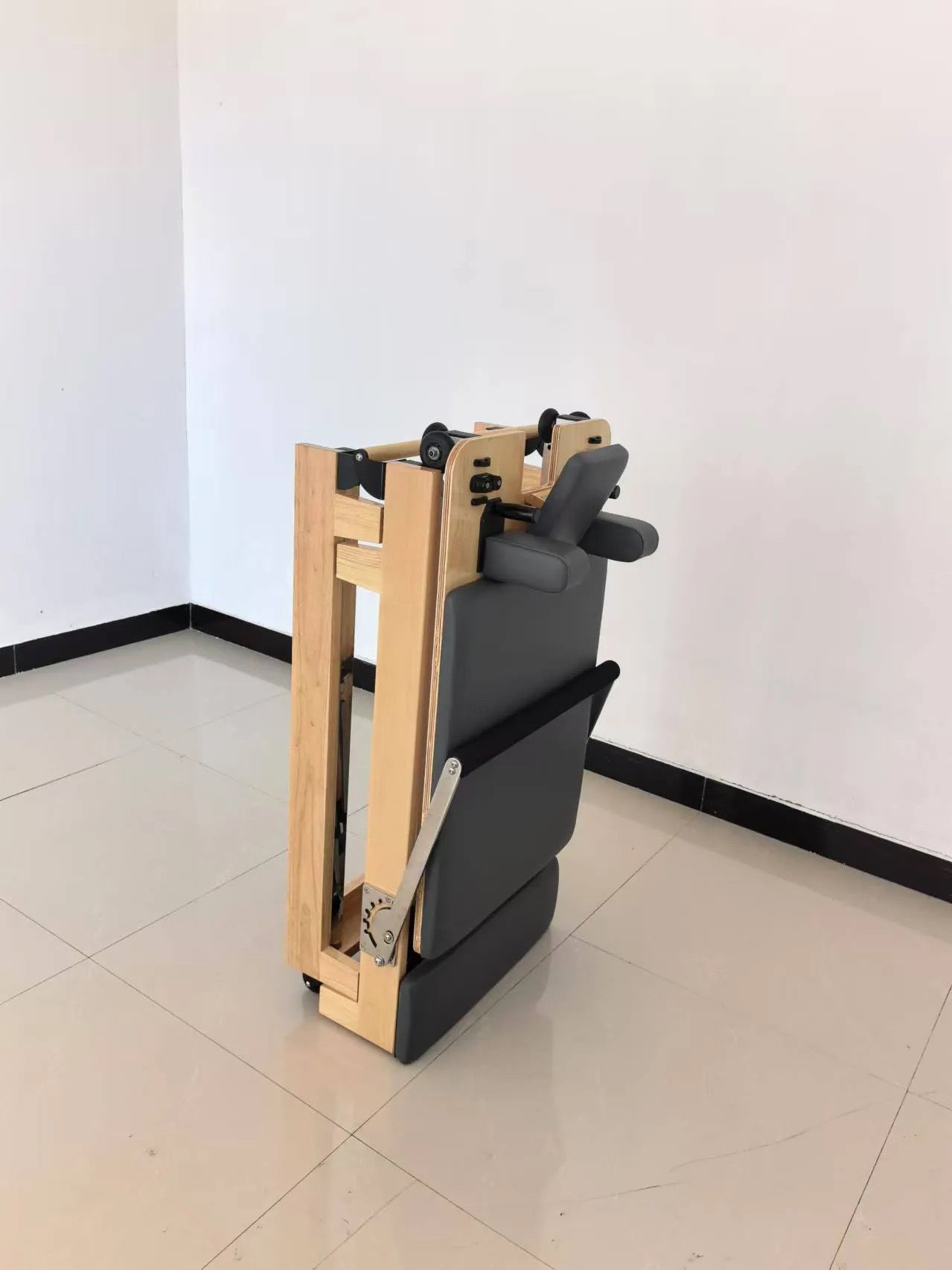 Wooden Foldable Pilates Reformer