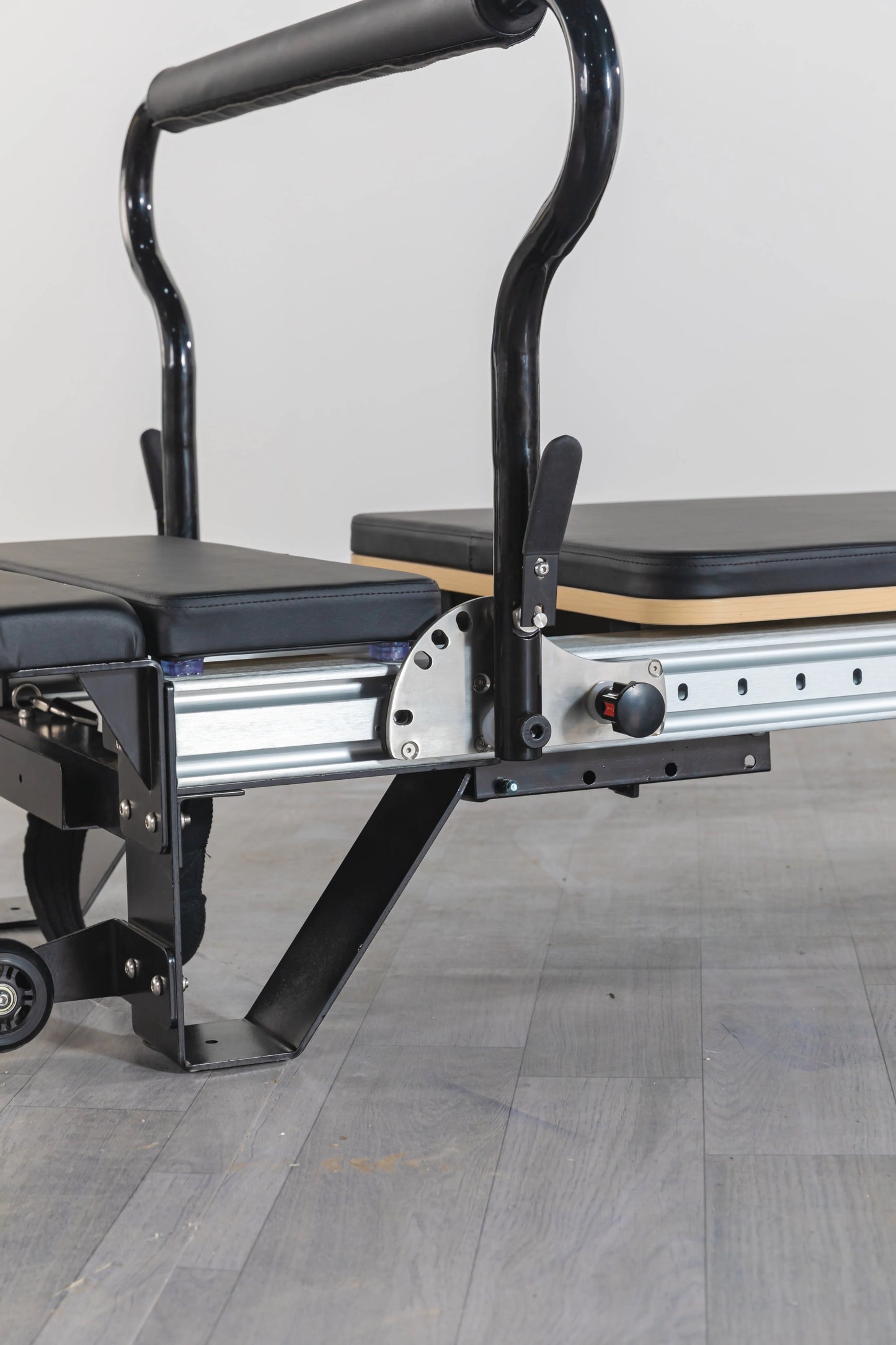 Infinity Bar Aluminum Pilates Reformer Bed